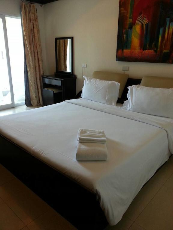 Safe House Hostel Patong 客房 照片