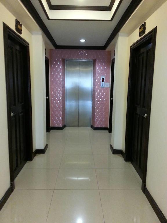 Safe House Hostel Patong 外观 照片