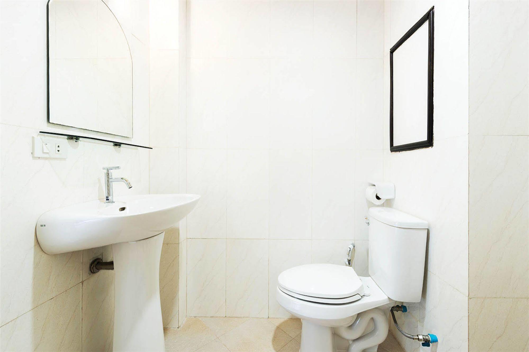 Safe House Hostel Patong 外观 照片